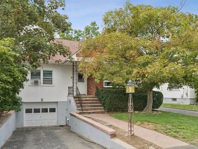 926 Lester Avenue
