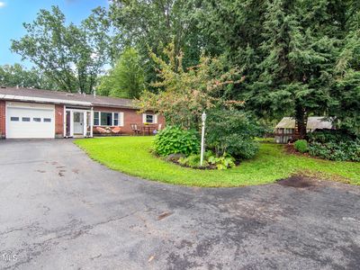 3B Lacosta Drive