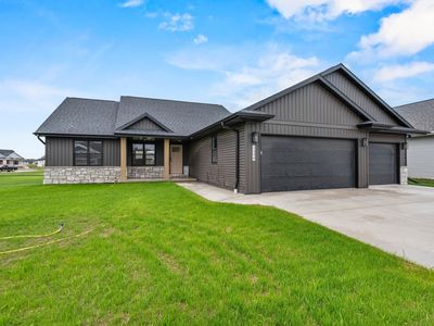 1399 Crossroads Dr