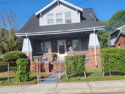 1930 Prentis Ave