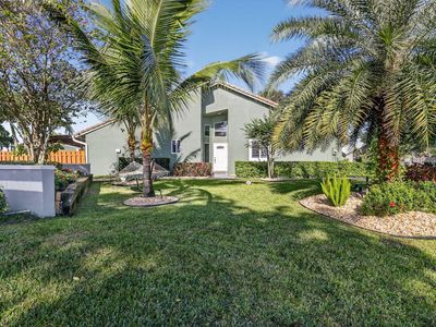 6172 97th Court S