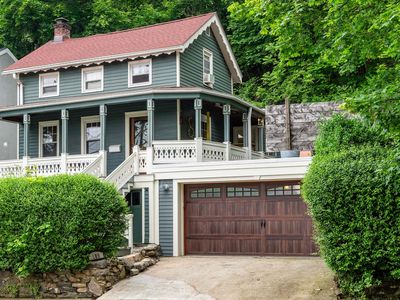 109 W Franklin Street