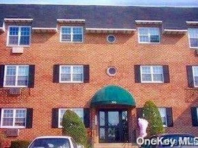 420 Maryland Avenue #3B