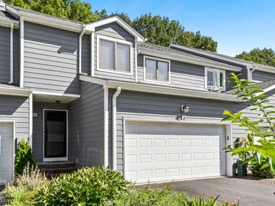 28 Raven Dr