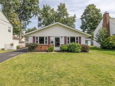 1019 Elmwood Dr