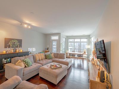 1905 North Water STREET #205