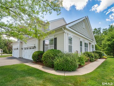 10 Ash Lane #10