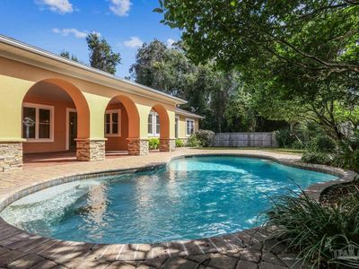 4049 Curlew Dr