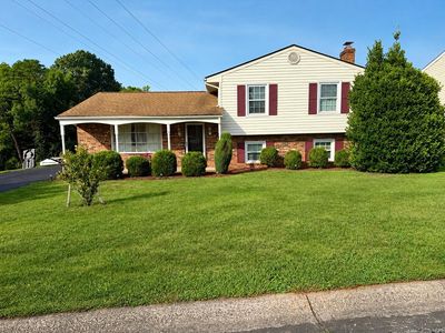 959 Halifax Cir