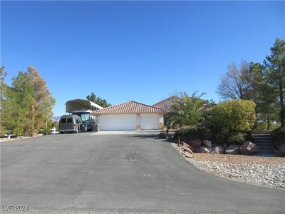 2281 Pampa Ave