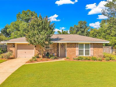 109 W Teri Ct