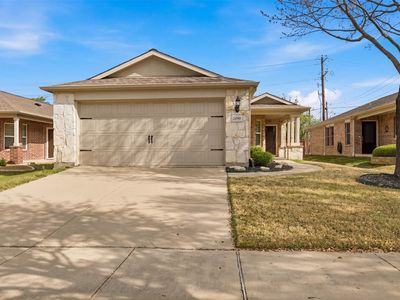2490 Honeybee Ln