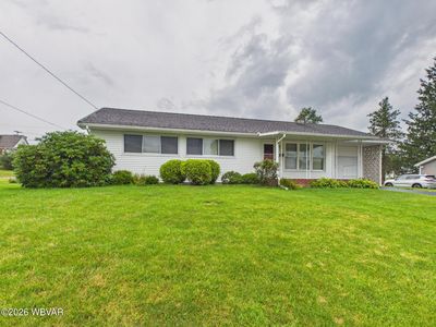 21 Mann Ave