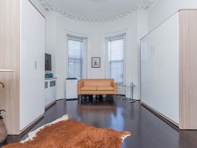529 Columbus Ave APT 17