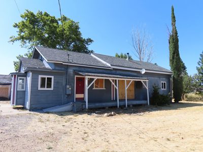 Property at 1939 Lichens Rd, Montague, CA