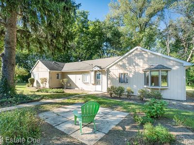 3601 Bendelow Rd