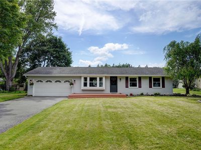 13 Sunridge Dr