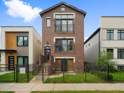 6534 S Kimbark Ave #3