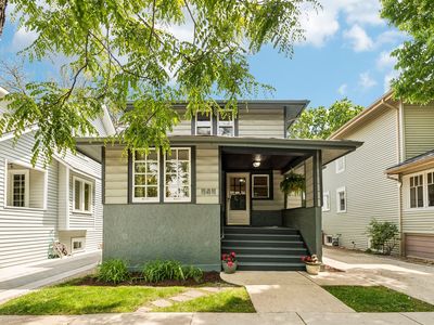 848 Carpenter Ave