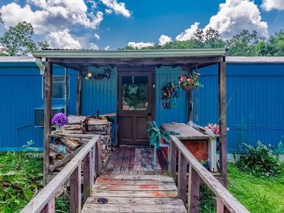 136 Holly Rd