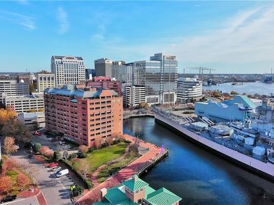 215 Brooke Ave APT 802