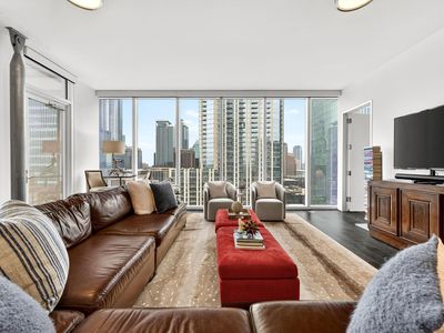 301 West Ave #1804