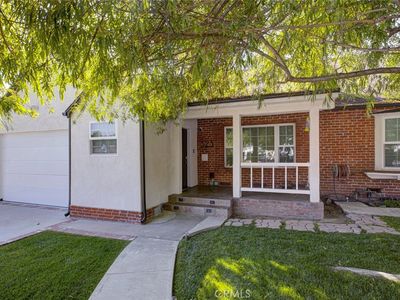 523 E Fairmount Rd