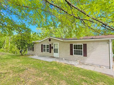 104 Bentwood Dr