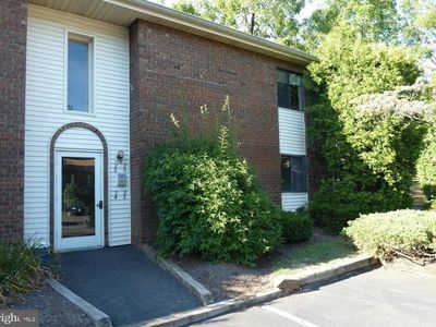 25 Hatters Ct #25