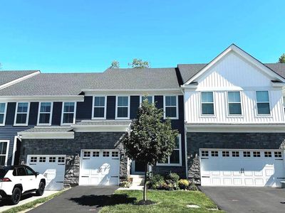 Property at 229 Wynstone Ct, Colmar, PA