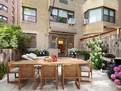 440 E 56th St APT B