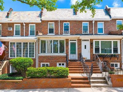 95A 71st St