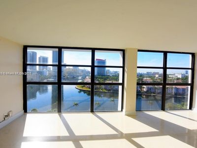 200 Leslie Dr APT 1124