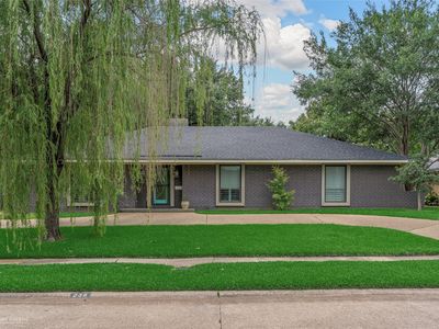 238 Clearwood Ln