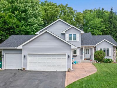 Property at 1132 Falls Cir, Chaska, MN