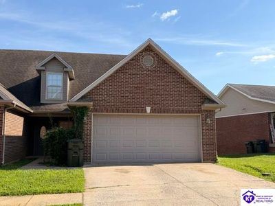 130 Twin Lakes Dr