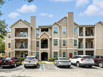 2025 Erving Cir APT 203