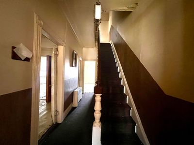 262 Clerk St