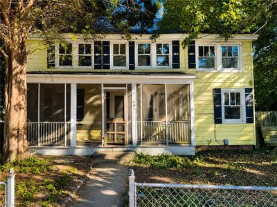 401 S Curry St