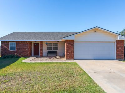 1603 Derrick Dr