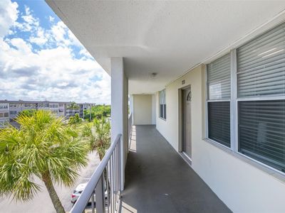 2999 NW 48th Ave APT 448