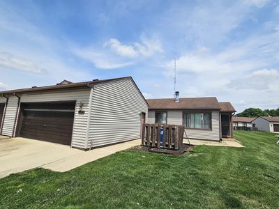 906 Pomona Dr #906