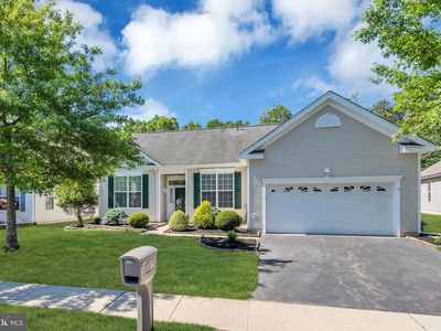 15 Lily Pond Ln