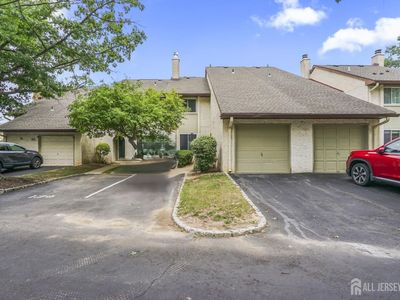 95 Thoreau Dr