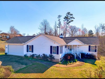 200 Leila St