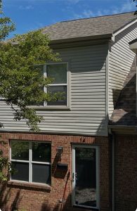 14 Yale Ave