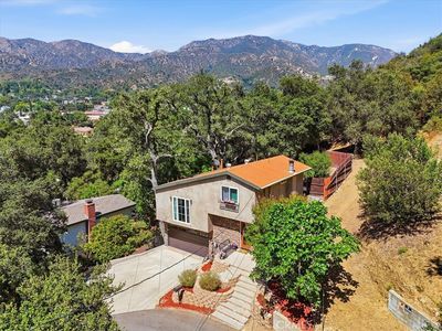 9704 Marcus Ln
