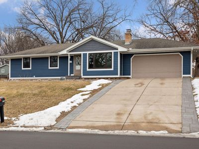 3016 Independence Ave N