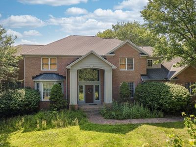 Property at 30680 Stillwater Ln, Solon, OH