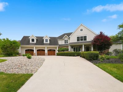 1716 Forest Trl